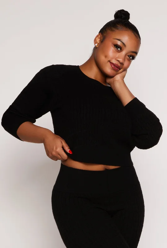 Plus Size Daisy Cable Knit Sweater