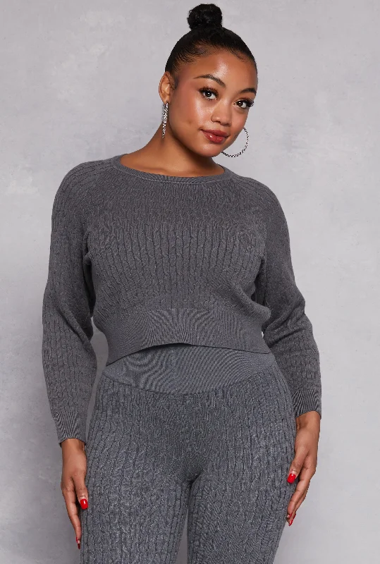 Plus Size Daisy Cable Knit Sweater