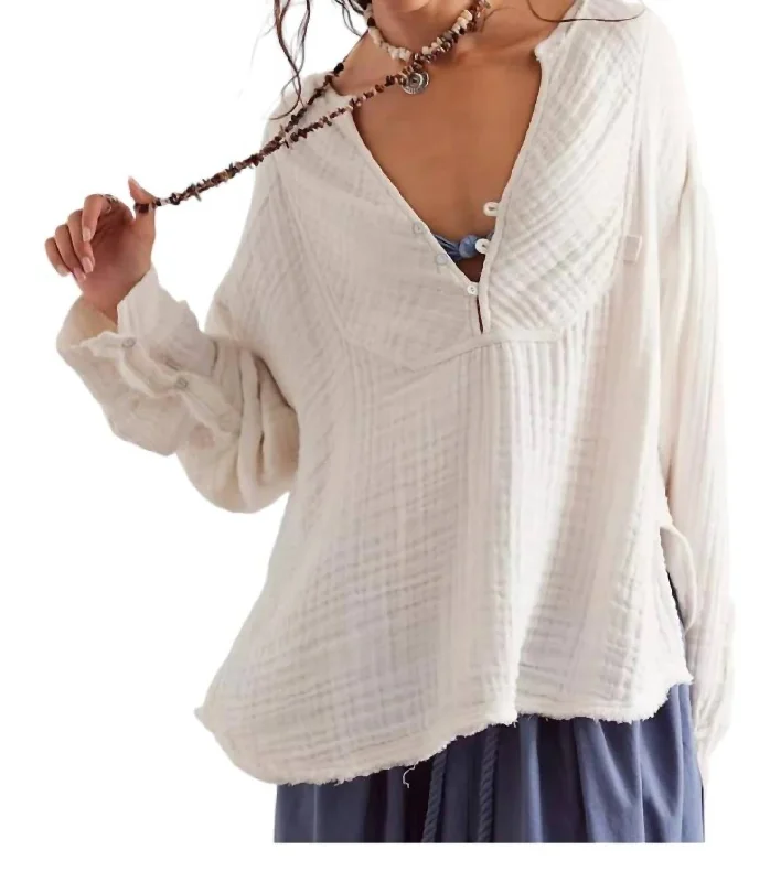 Easy Sunday Pullover Shirt In Opt Ic White