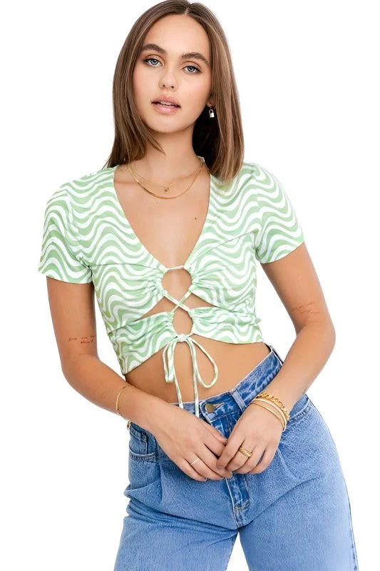 Short Sleeve Front Criss Cross Print Knit Top