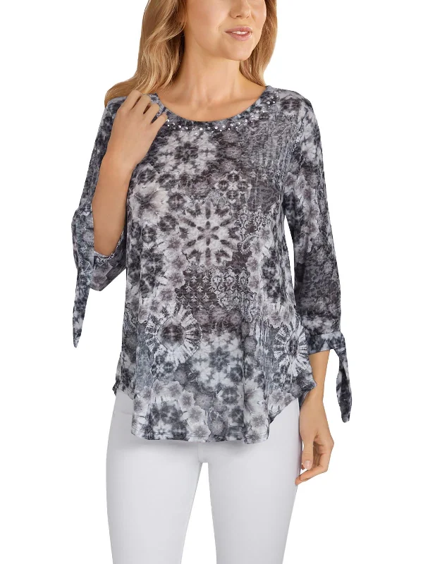 Womens Embellished Three Quarter Sleeve Pullover Top